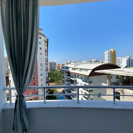 Fully Furnished With View Lägenhet